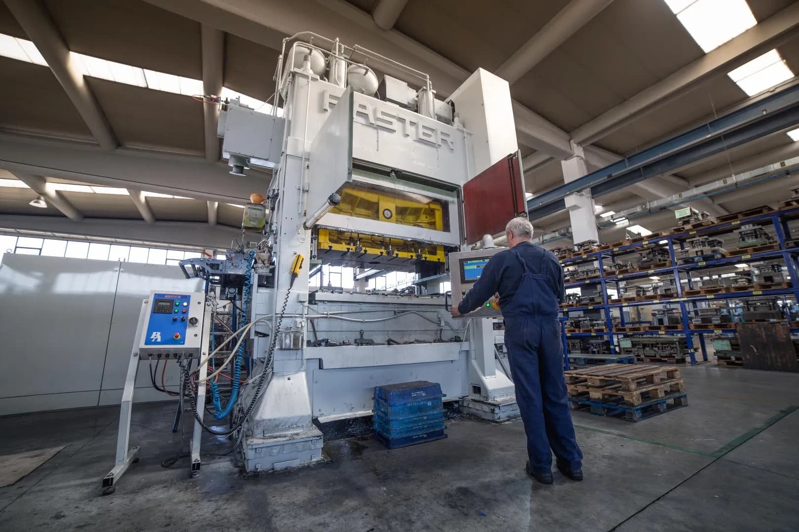 STAINLESS, ALUMINIUM & MORE
AT VDL ROTECH